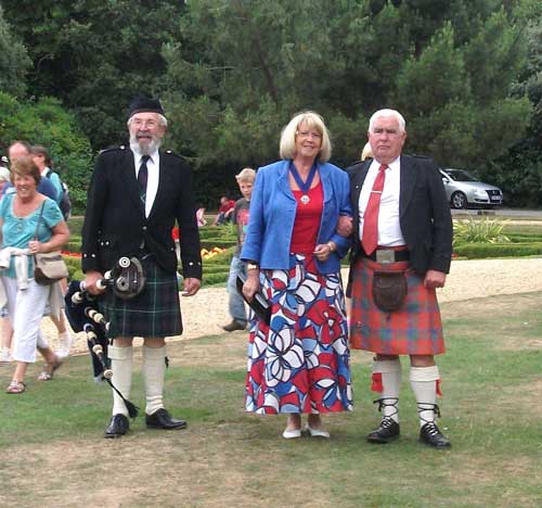 The Vice President with the Deputy Mayor of Christchurch  Cllr Sue Spittle  and the Piper Jim Garrioch